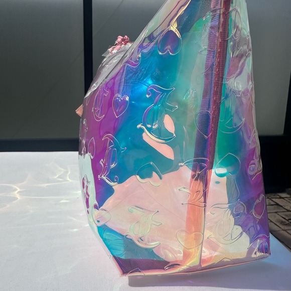 JUICY COUTURE holographic Cosmetic Travel Makeup Bag w/3 donut lip bombs!NWT!!! - Picture 6 of 6